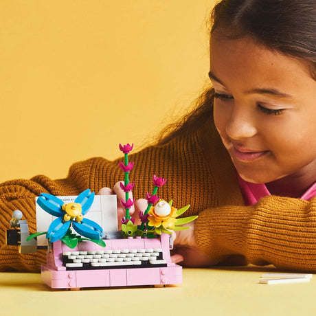 Lego Creator Maszyna do pisania 3w1 z kwiatami - 31169