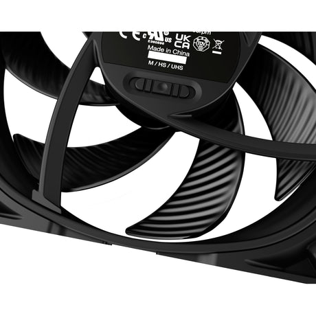 Bądź cicho! Wentylator cichy Wings Pro 4 PWM (czarny, 140 x 140 x 25 mm)