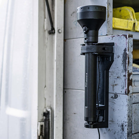 Latarka Ledlenser p21r (czarna, 12000 lm, 6000-7500k)