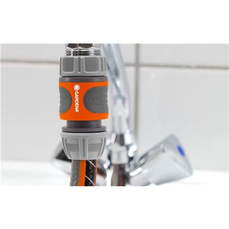 Złącze wtykowe Gardena z tworzywa sztucznego do kranu - 13 mm (1 2) ø, 15 mm (1 2) ø, 24,2 mm (3 4) wewnątrz - 18285-20
