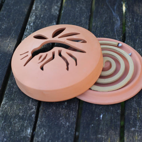 Esschert design spirale cytronelowe z terakoty