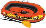 Intex Explorer 200 ustawiony na łopatki i pompkę