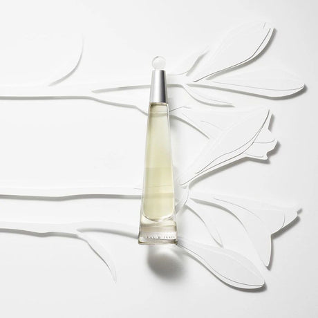 Issey Miyake zestaw upominkowy l'eau d'issey femme woda toaletowa w sprayu 50ml + balsam do ciała 50ml dla kobiet