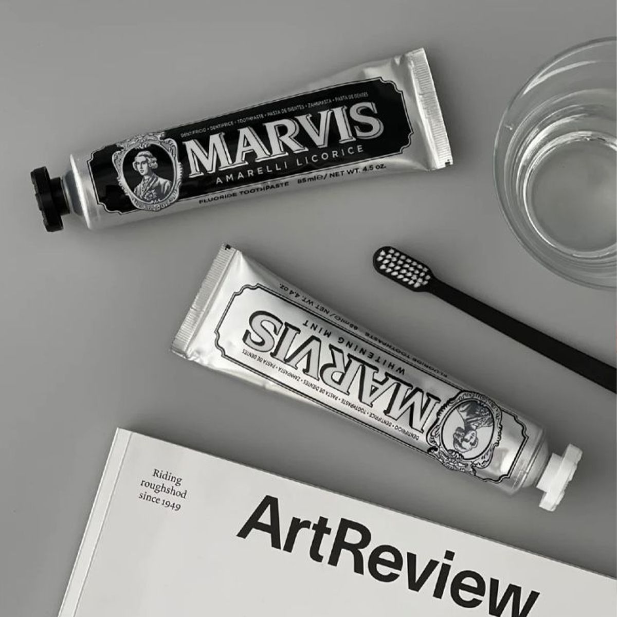 Marvis pasta do zębów wybielająca miętowa 85ml
