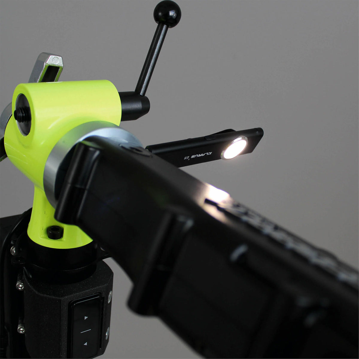 Lampa LED X10 dla mobilnego asystenta