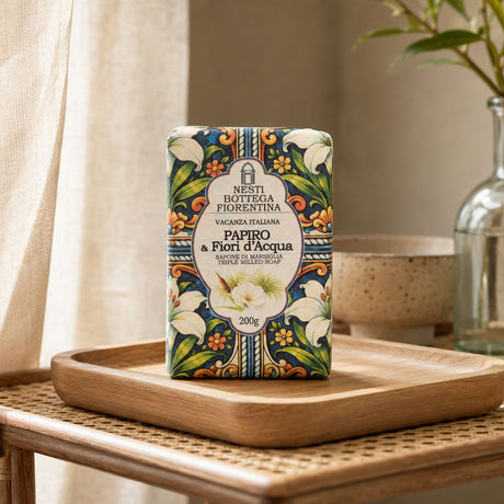 Mydło Nesti Bottega Fiorentina Papiro Fiori d'aqua 200gr.